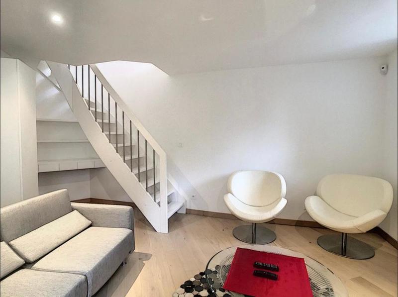 Appartement bourgeois - 67 m² - 3 pièces