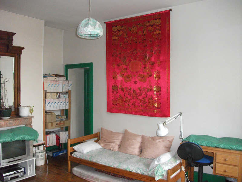 Maison - 230 m² - 10 pièces