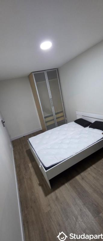 Chambre - 15 m² - 1 pièce