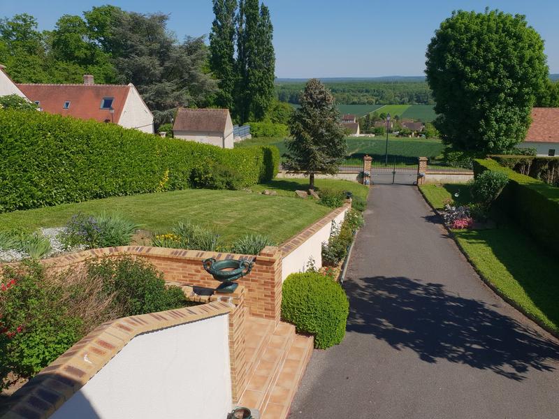 Maison traditionnelle - 133 m² - 7 pièces