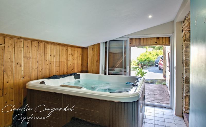 Maison - 144 m² - 8 pièces