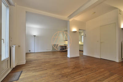 Maison - 93 m² - 5 pièces