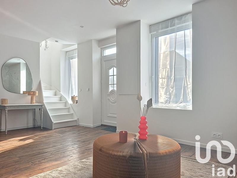 Maison - 98 m² - 5 pièces