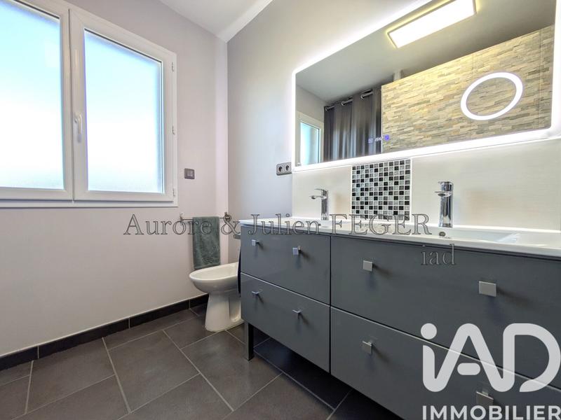 Maison - 105 m² - 5 pièces