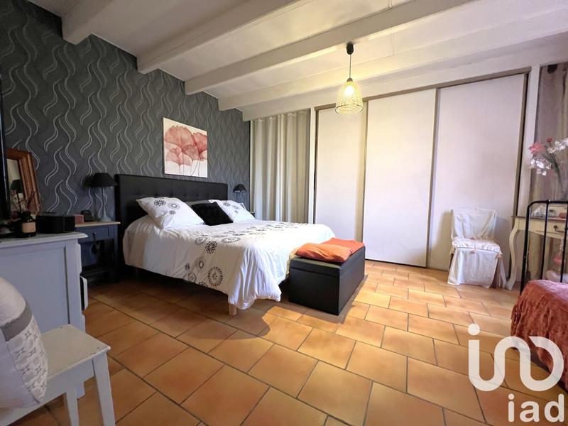 Maison - 257 m² - 8 pièces