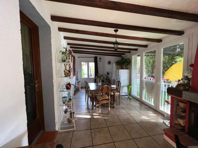 Maison - 150 m² - 8 pièces