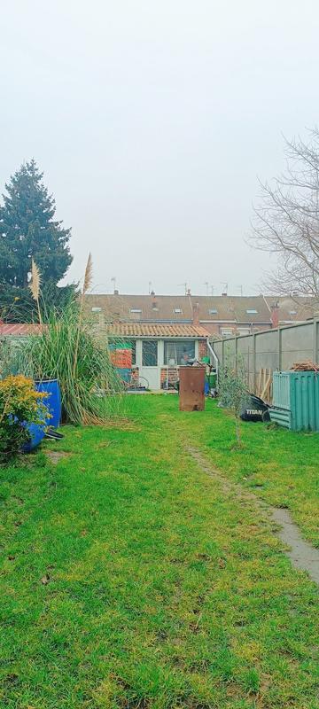 Maison - 97 m² - 5 pièces