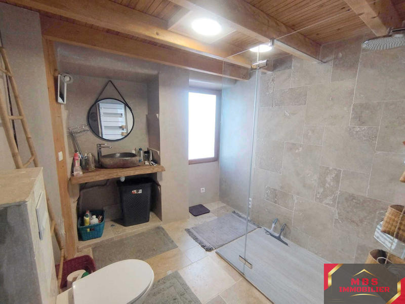 Maison - 98 m² - 3 pièces