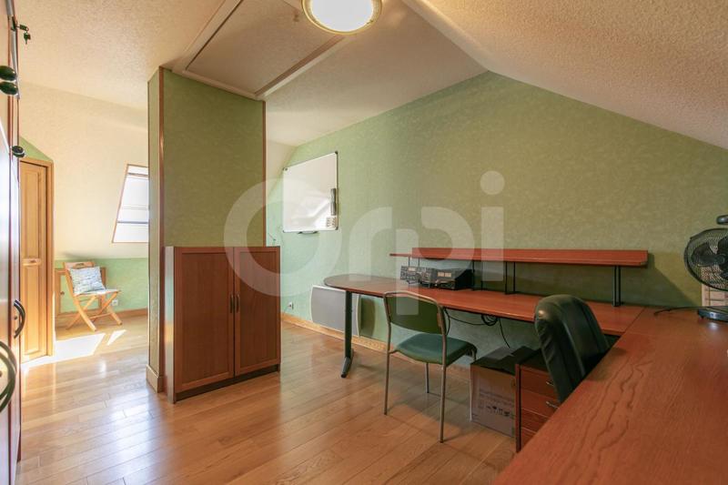 Maison - 152 m² - 7 pièces