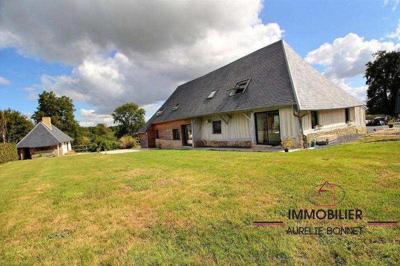 Maison ancienne - 380 m² - 12 pièces