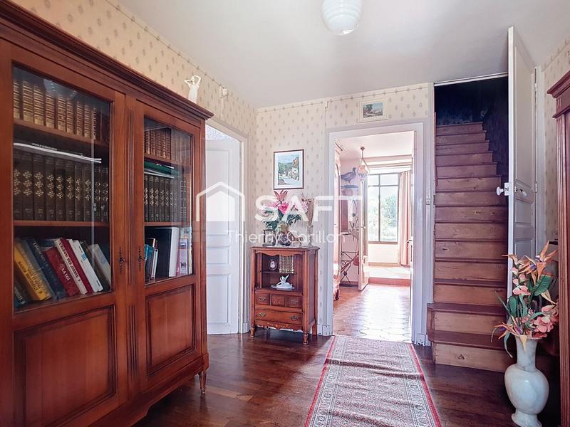 Maison - 99 m² - 6 pièces