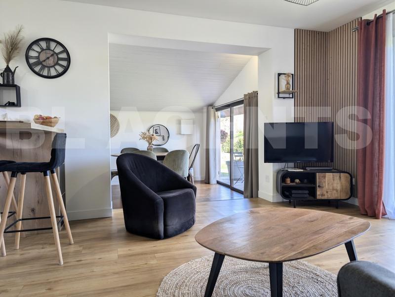 Maison de village - 80 m² - 4 pièces