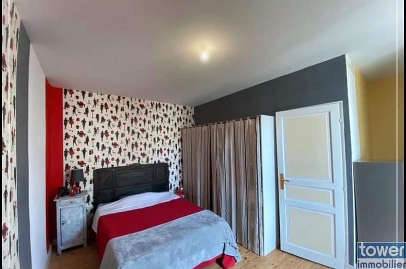 Maison - 120 m² - 5 pièces