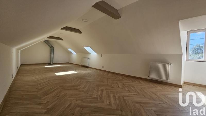 Maison - 226 m² - 7 pièces