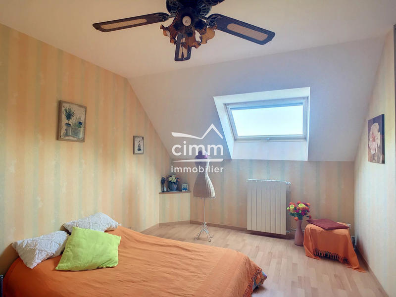 Maison - 365 m² - 15 pièces