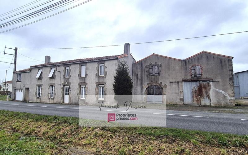 Maison - 115 m² - 9 pièces