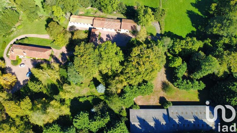 Maison - 167 m² - 8 pièces