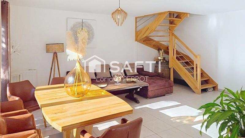 Maison - 90 m² - 4 pièces