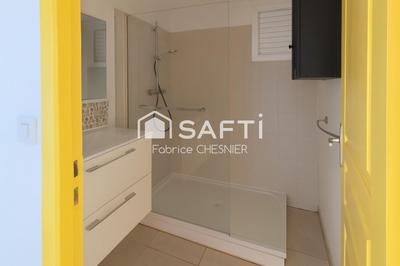 Appartement - 80 m² - 4 pièces