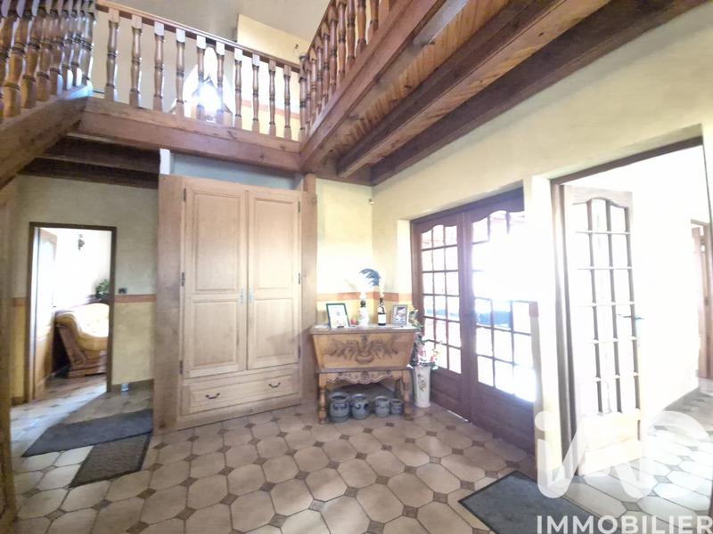 Maison - 200 m² - 6 pièces