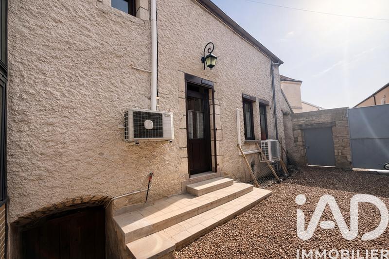 Maison de village - 104 m² - 5 pièces