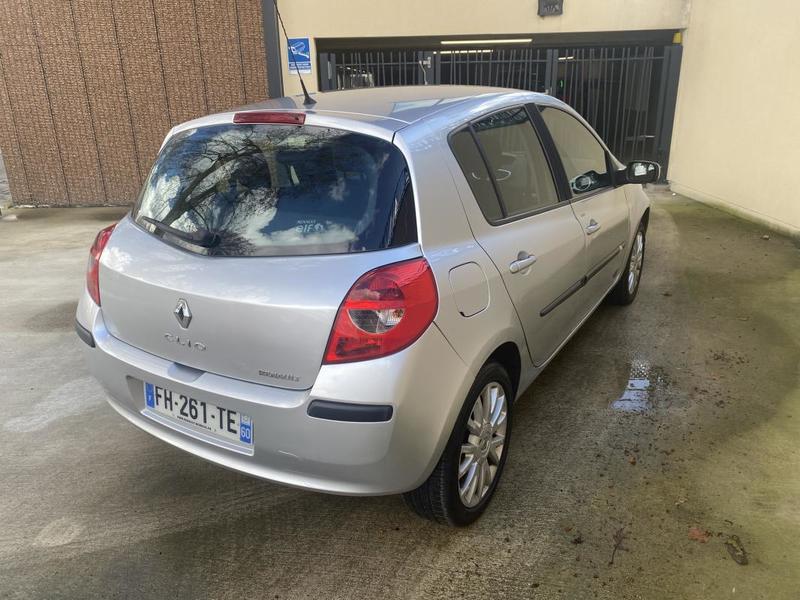 Renault Clio 3 1.6 bva dynamique ✅✅✅