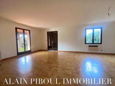 Maison traditionnelle - 94 m² - 4 pièces