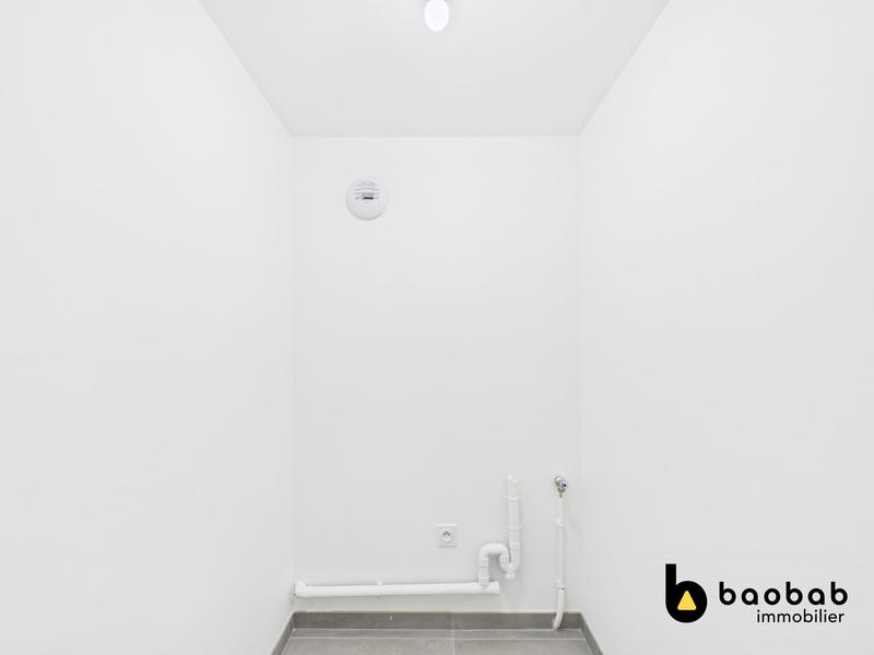 Appartement - 94 m² - 4 pièces