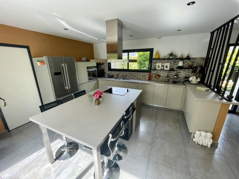 Maison - 150 m² - 6 pièces