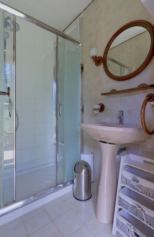 Maison - 255 m² - 6 pièces