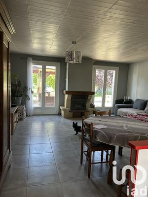 Maison - 83 m² - 5 pièces