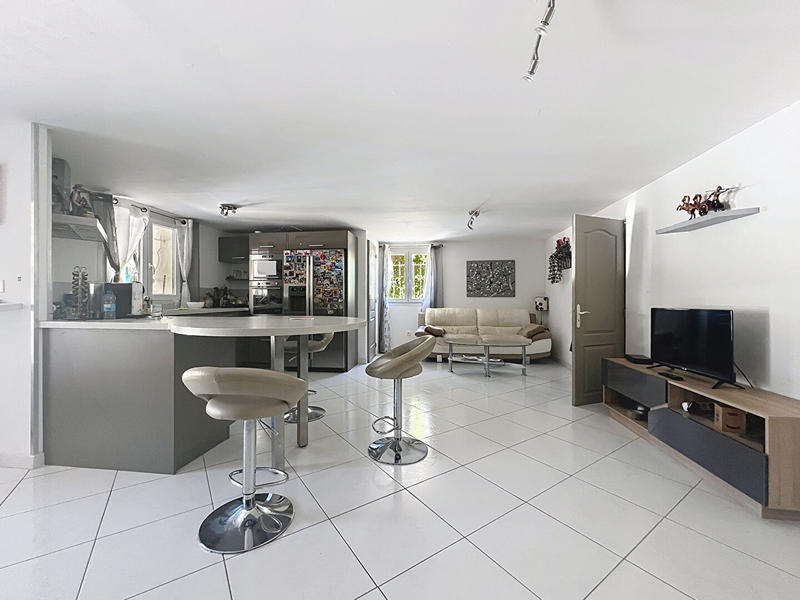 Maison - 160 m² - 7 pièces