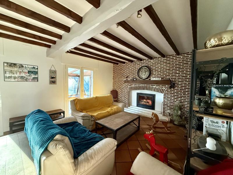 Maison - 200 m² - 6 pièces