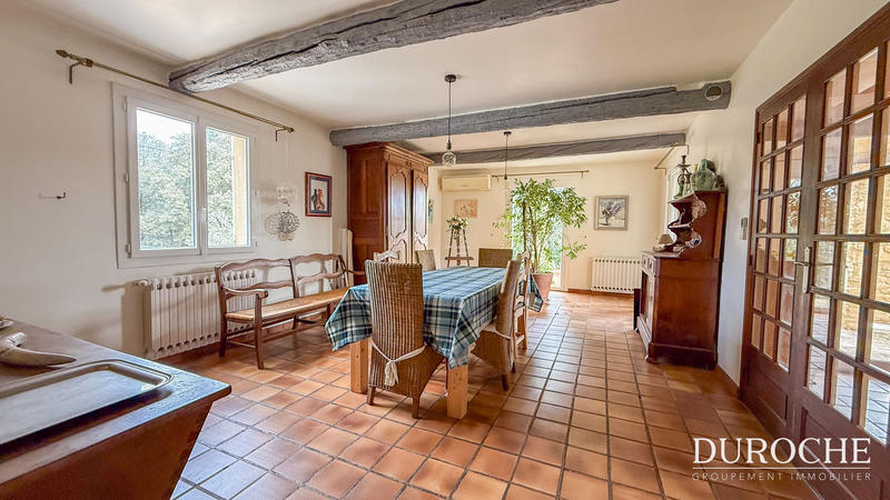 Maison - 166 m² - 5 pièces