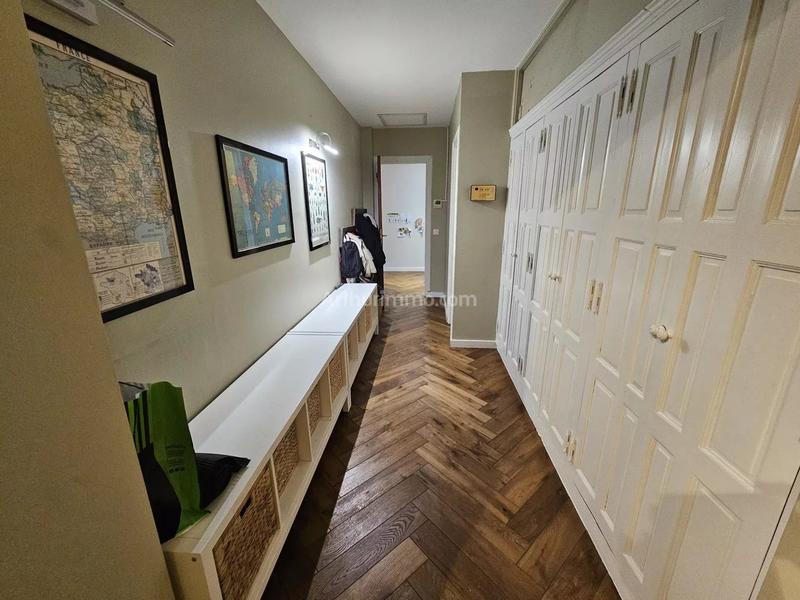 Maison - 315 m² - 10 pièces