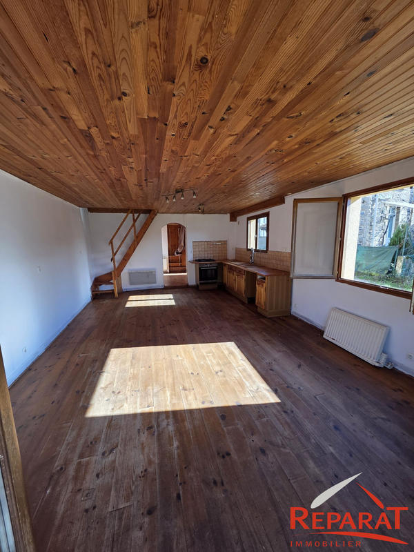 Maison - 95 m² - 3 pièces