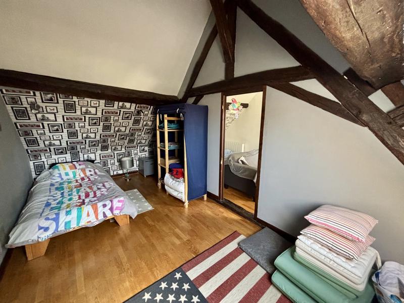 Maison - 105 m² - 4 pièces