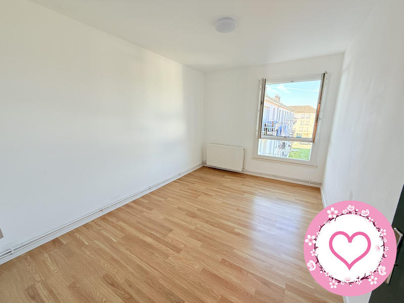 Appartement - 79 m² - 3 pièces