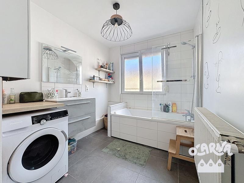 Maison - 102 m² - 5 pièces