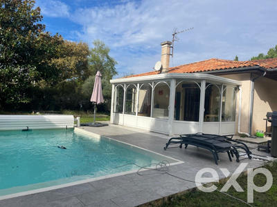 Maison - 162 m² - 6 pièces