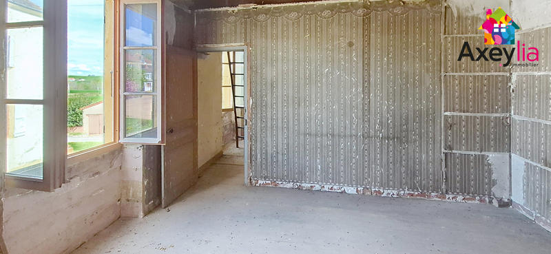 Maison - 165 m² - 8 pièces