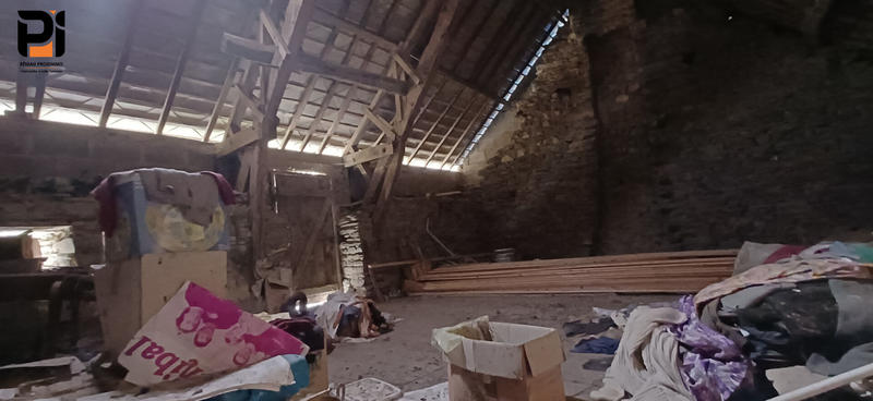 Maison - 270 m² - 7 pièces