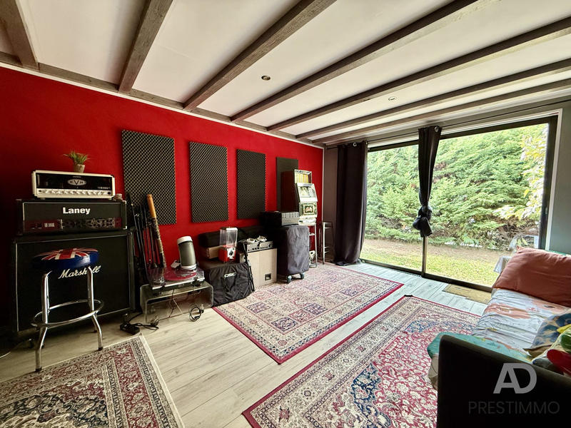 Maison - 150 m² - 5 pièces