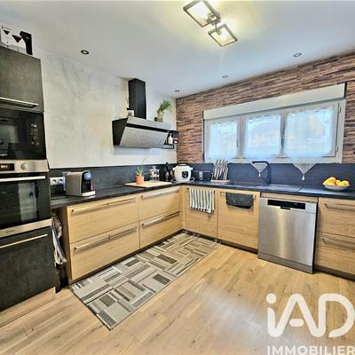 Maison - 75 m² - 4 pièces