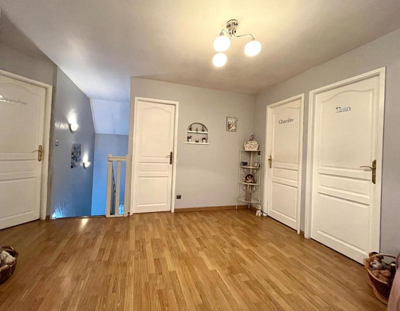 Maison - 148 m² - 7 pièces