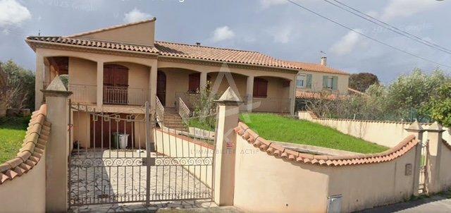 Villa - 140 m² - 5 pièces