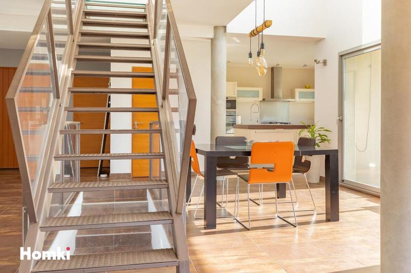 Maison - 160 m² - 5 pièces