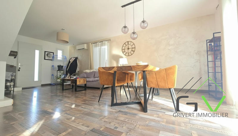 Maison - 82 m² - 4 pièces