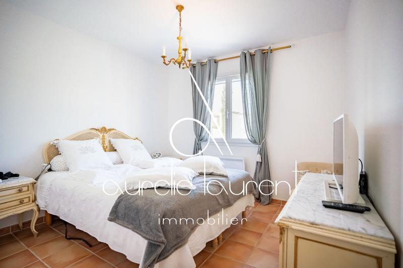 Villa - 95 m² - 4 pièces