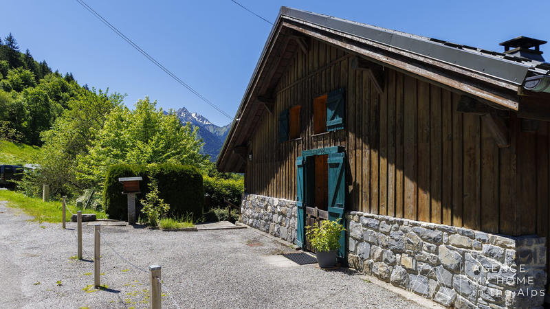 Châlet - 216 m² - 5 pièces